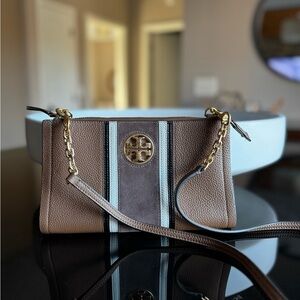 Tory Burch Leather Crossbody bag